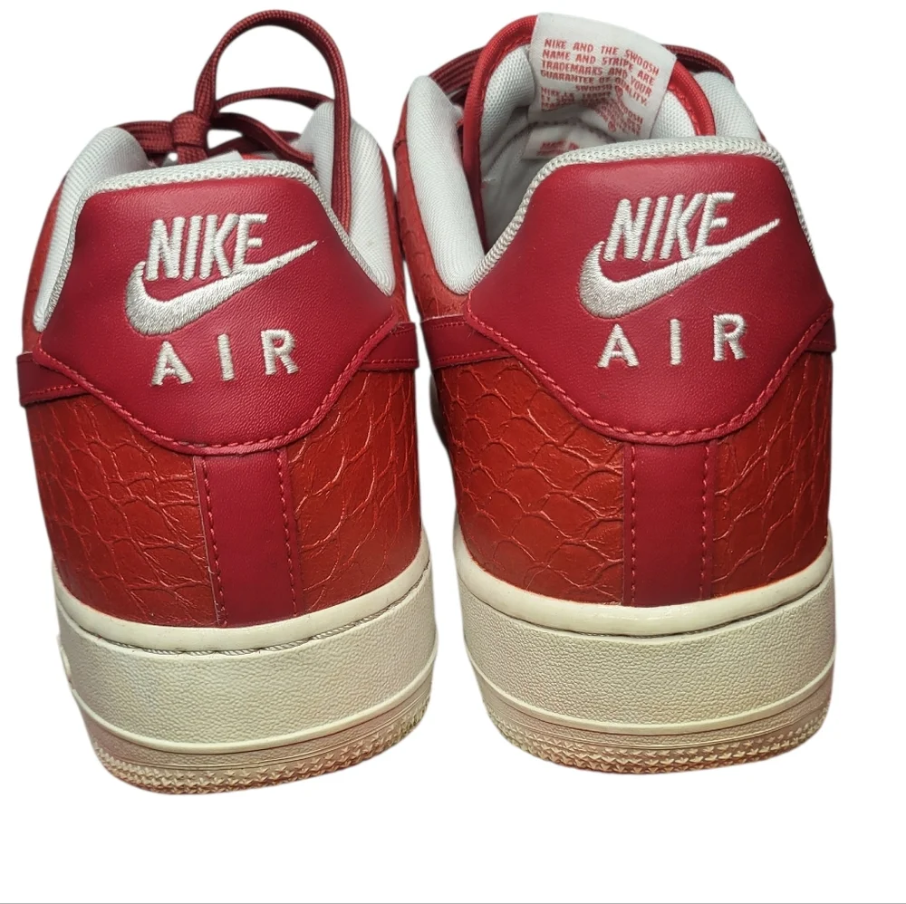 Nike Air Force 1 Low '07 LV8 "Red Croc" - Picture 5 of 7